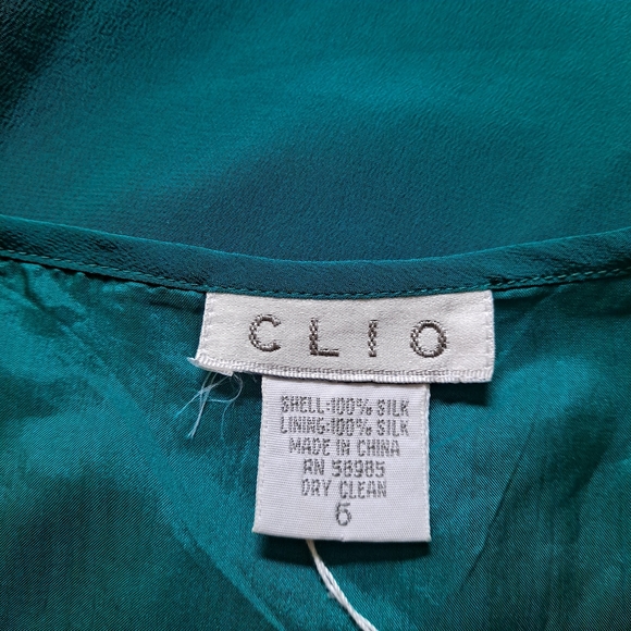 Clio Tawdy Green Crewneck Sleeveless Silk Top - 6 - Picture 8 of 9